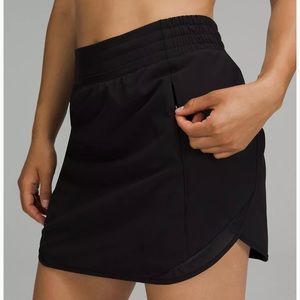 Hotty Hot High-Rise Skirt 
Long size 16 ♥️♥️♥️♥️♥️♥️